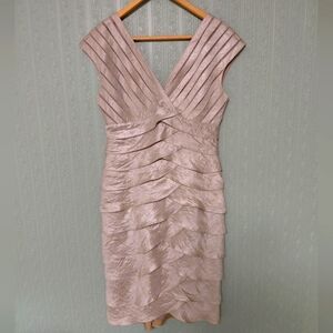 ADRIANNA PAPELL Gold Ruched Sheath Midi Dress